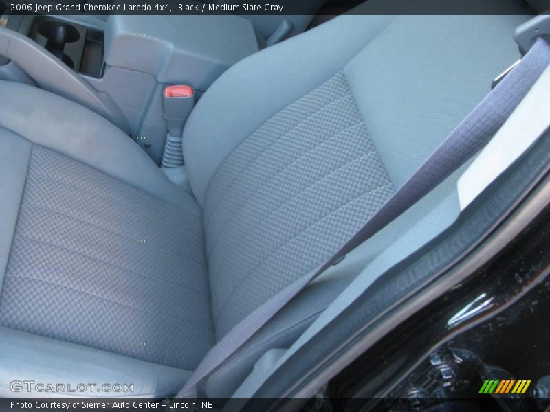 Black / Medium Slate Gray 2006 Jeep Grand Cherokee Laredo 4x4