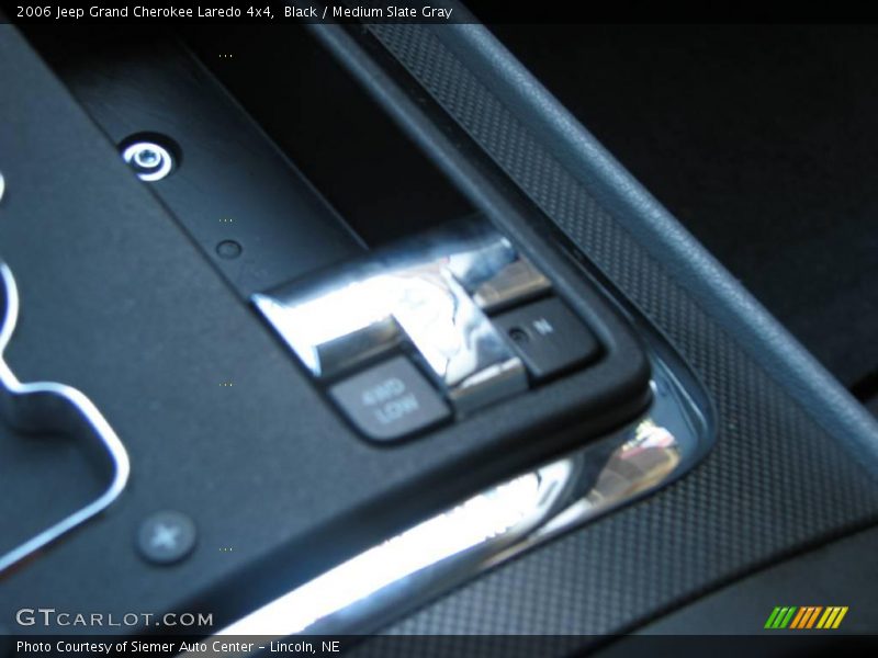 Black / Medium Slate Gray 2006 Jeep Grand Cherokee Laredo 4x4