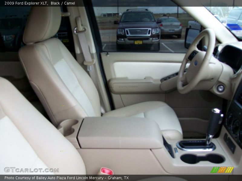 Black / Camel 2009 Ford Explorer XLT
