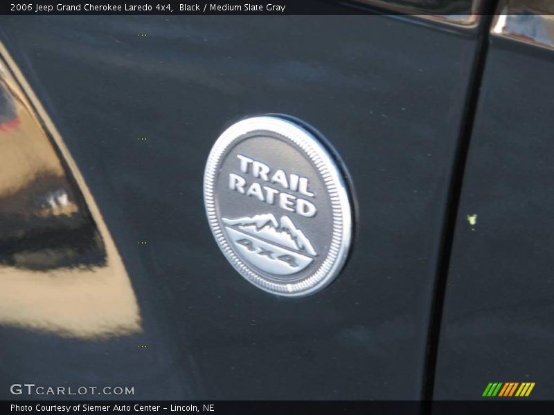 Black / Medium Slate Gray 2006 Jeep Grand Cherokee Laredo 4x4