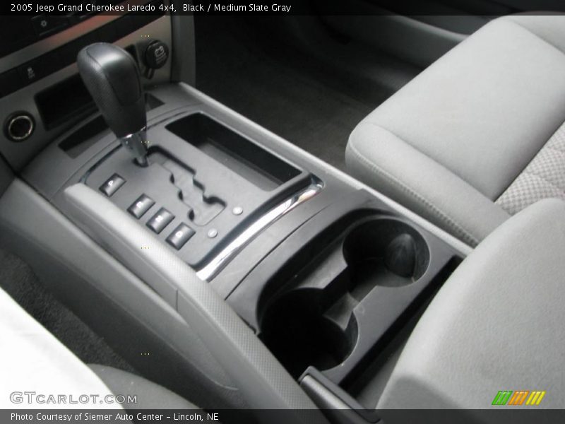 Black / Medium Slate Gray 2005 Jeep Grand Cherokee Laredo 4x4