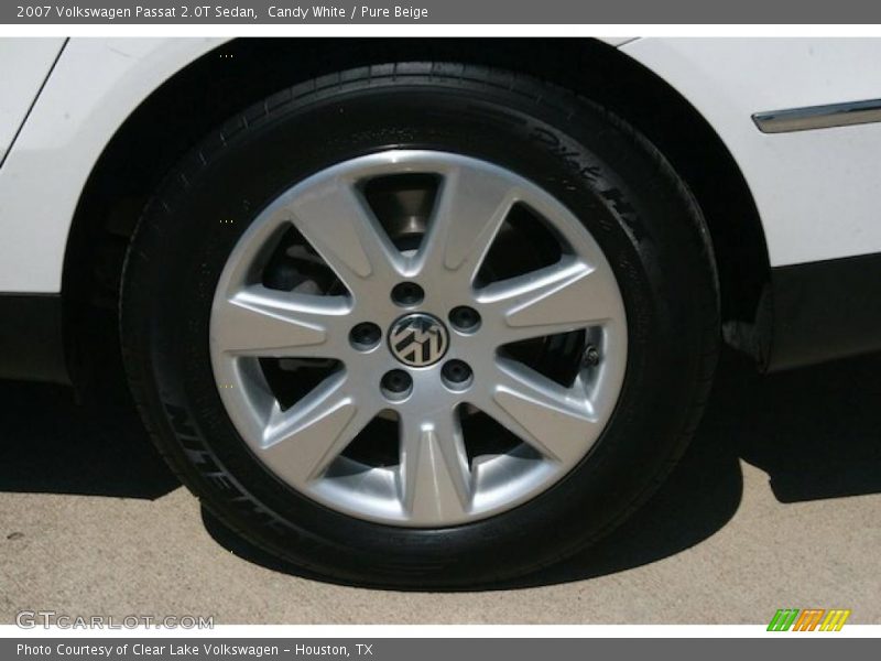 Candy White / Pure Beige 2007 Volkswagen Passat 2.0T Sedan
