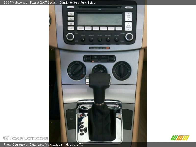 Candy White / Pure Beige 2007 Volkswagen Passat 2.0T Sedan