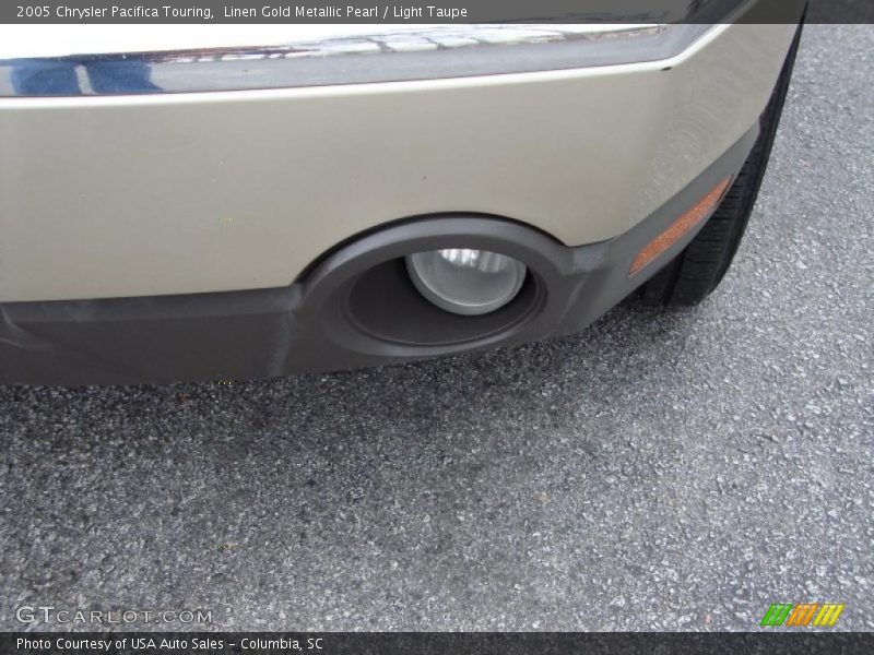 Linen Gold Metallic Pearl / Light Taupe 2005 Chrysler Pacifica Touring