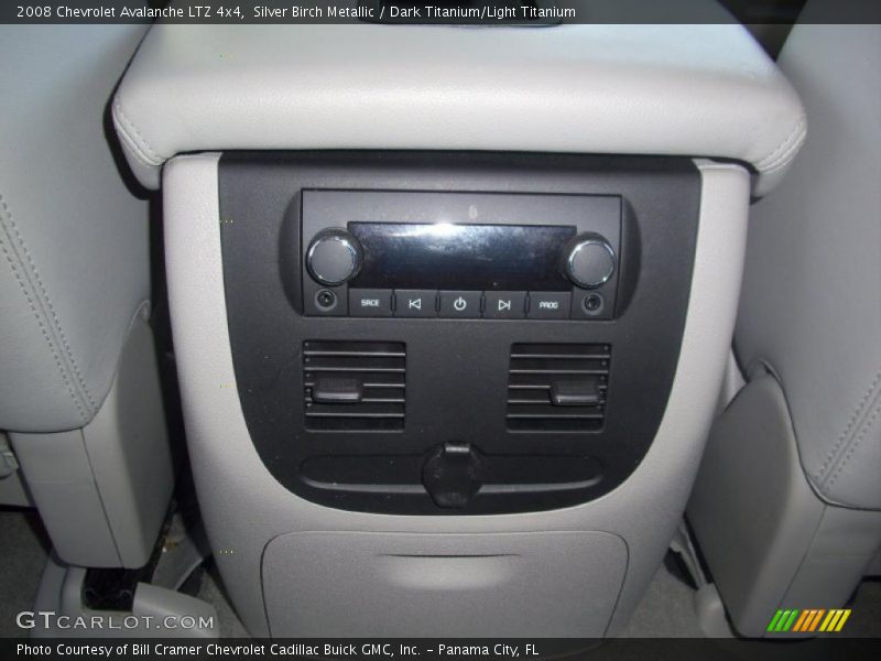 Silver Birch Metallic / Dark Titanium/Light Titanium 2008 Chevrolet Avalanche LTZ 4x4