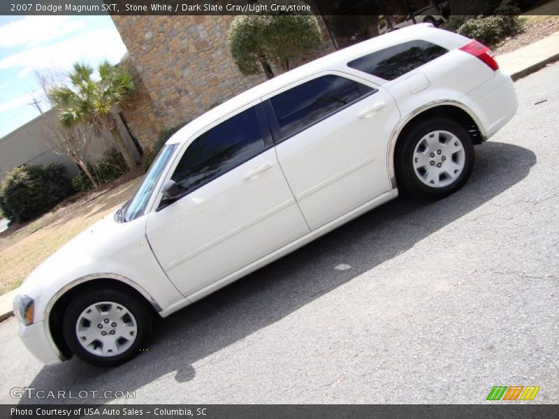 Stone White / Dark Slate Gray/Light Graystone 2007 Dodge Magnum SXT