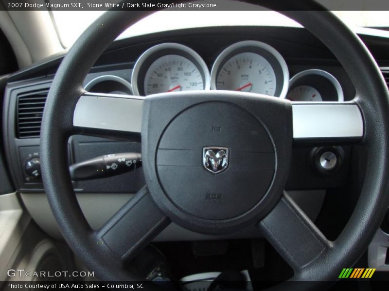 Stone White / Dark Slate Gray/Light Graystone 2007 Dodge Magnum SXT