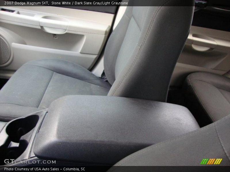 Stone White / Dark Slate Gray/Light Graystone 2007 Dodge Magnum SXT