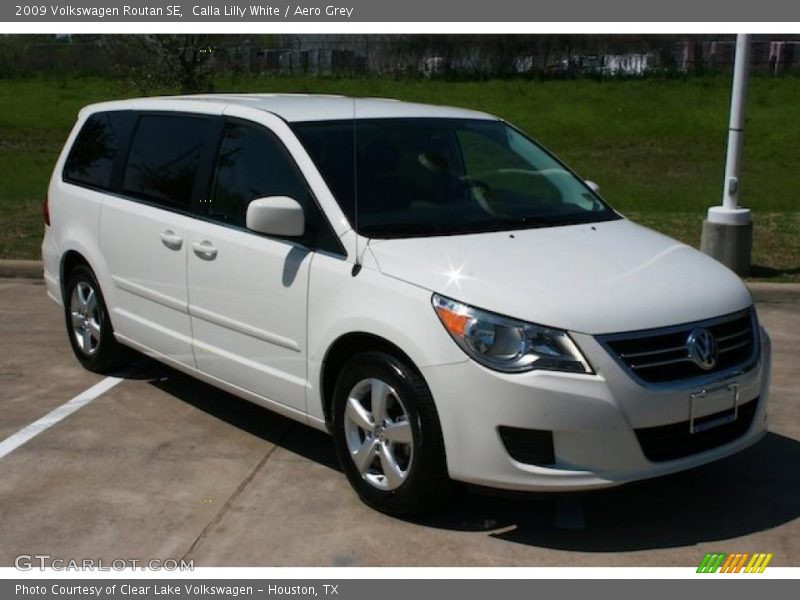 Calla Lilly White / Aero Grey 2009 Volkswagen Routan SE