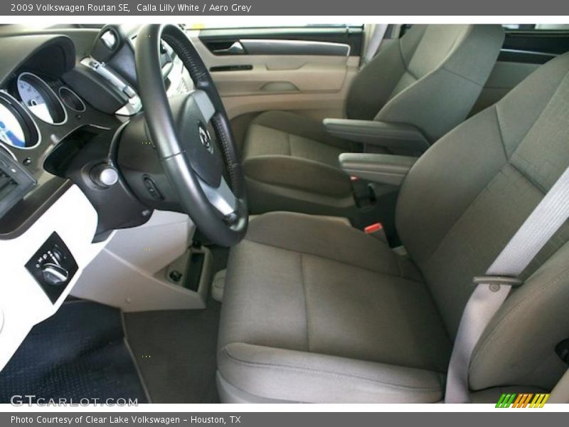 Calla Lilly White / Aero Grey 2009 Volkswagen Routan SE