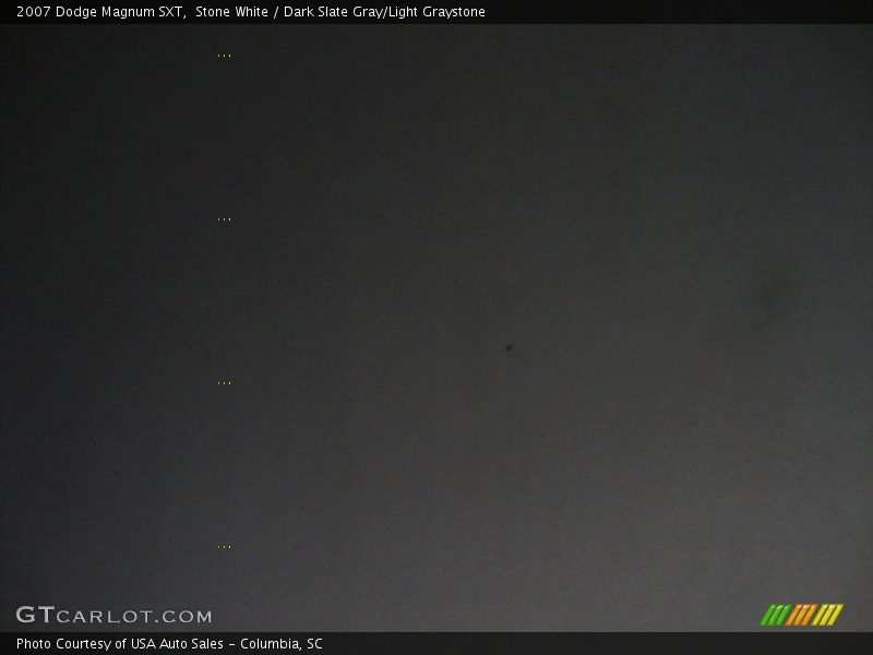 Stone White / Dark Slate Gray/Light Graystone 2007 Dodge Magnum SXT