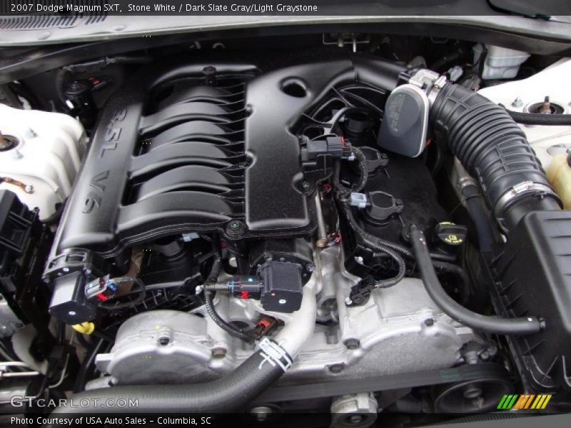 Stone White / Dark Slate Gray/Light Graystone 2007 Dodge Magnum SXT