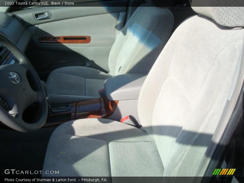 Black / Stone 2003 Toyota Camry XLE