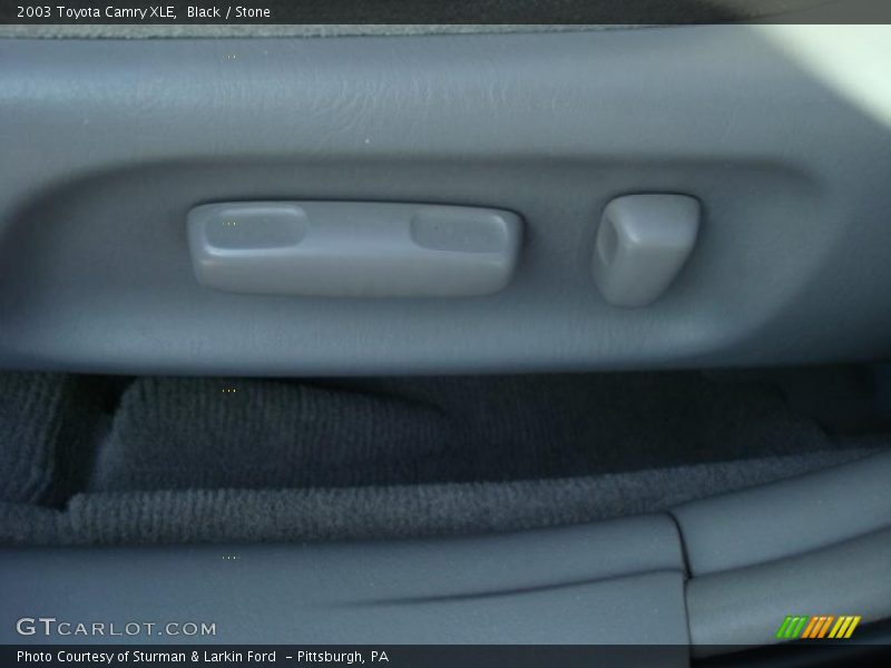 Black / Stone 2003 Toyota Camry XLE