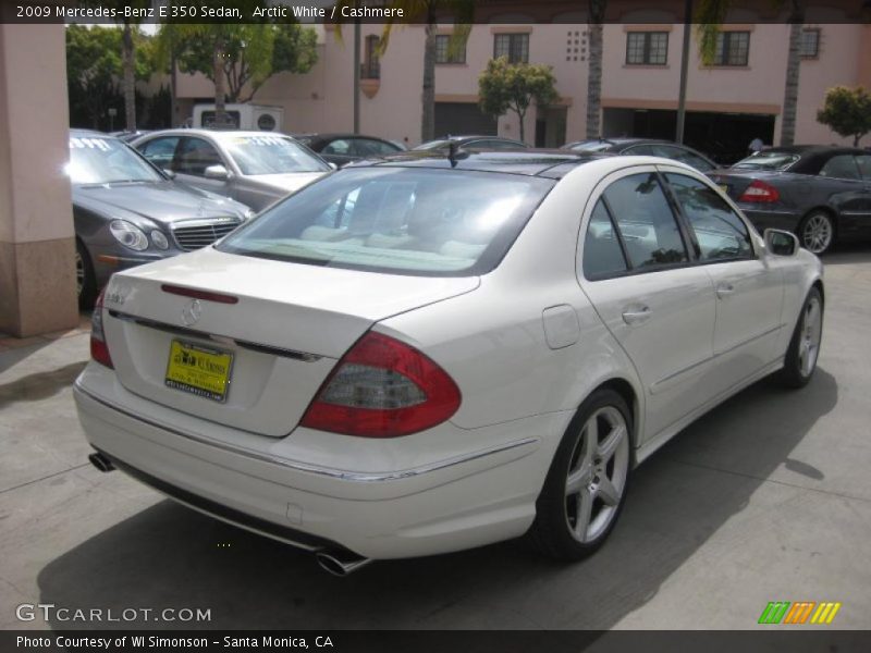 Arctic White / Cashmere 2009 Mercedes-Benz E 350 Sedan