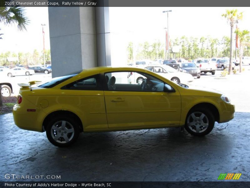 Rally Yellow / Gray 2005 Chevrolet Cobalt Coupe