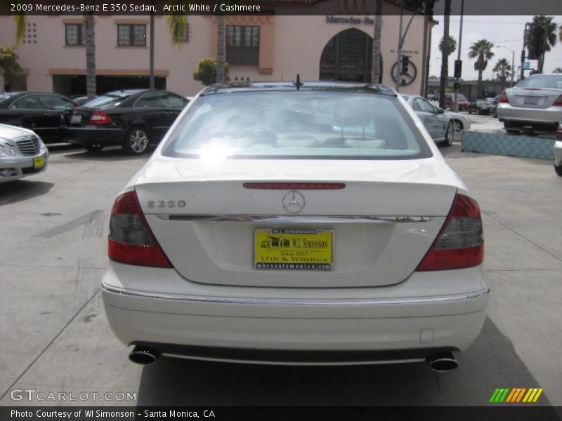 Arctic White / Cashmere 2009 Mercedes-Benz E 350 Sedan