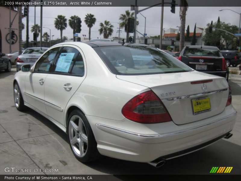 Arctic White / Cashmere 2009 Mercedes-Benz E 350 Sedan