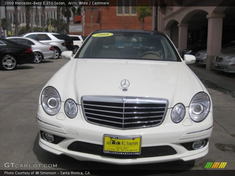 Arctic White / Cashmere 2009 Mercedes-Benz E 350 Sedan