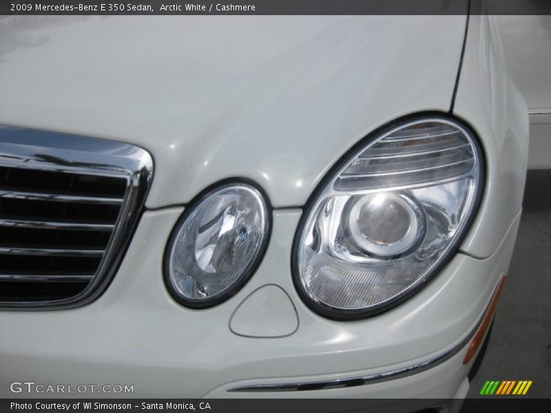 Arctic White / Cashmere 2009 Mercedes-Benz E 350 Sedan