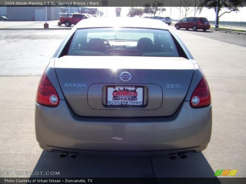 Spirited Bronze / Black 2004 Nissan Maxima 3.5 SL