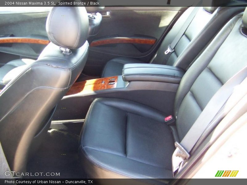 Spirited Bronze / Black 2004 Nissan Maxima 3.5 SL