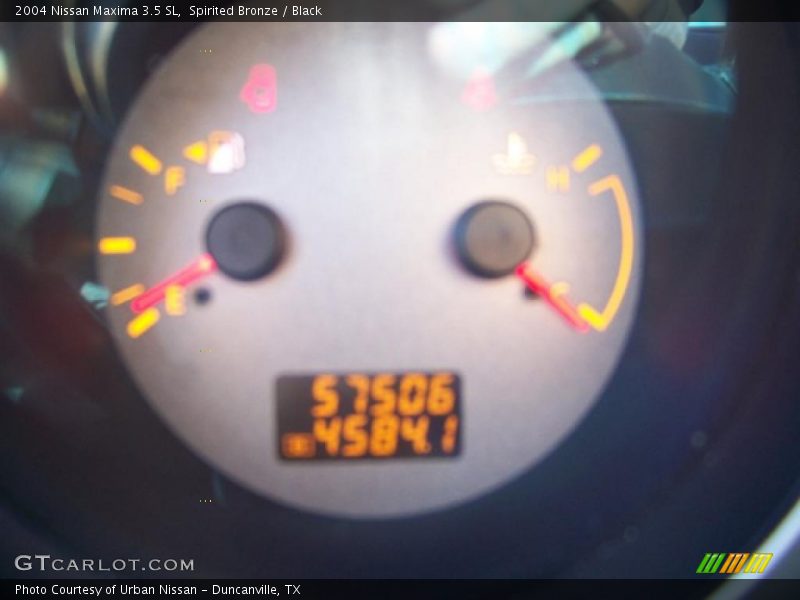 Spirited Bronze / Black 2004 Nissan Maxima 3.5 SL