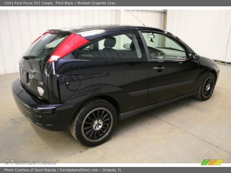 Pitch Black / Medium Graphite Grey 2001 Ford Focus ZX3 Coupe