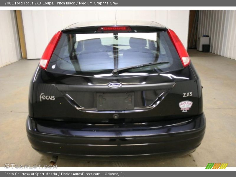 Pitch Black / Medium Graphite Grey 2001 Ford Focus ZX3 Coupe