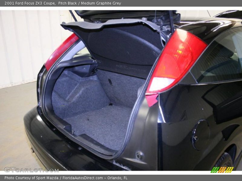 Pitch Black / Medium Graphite Grey 2001 Ford Focus ZX3 Coupe
