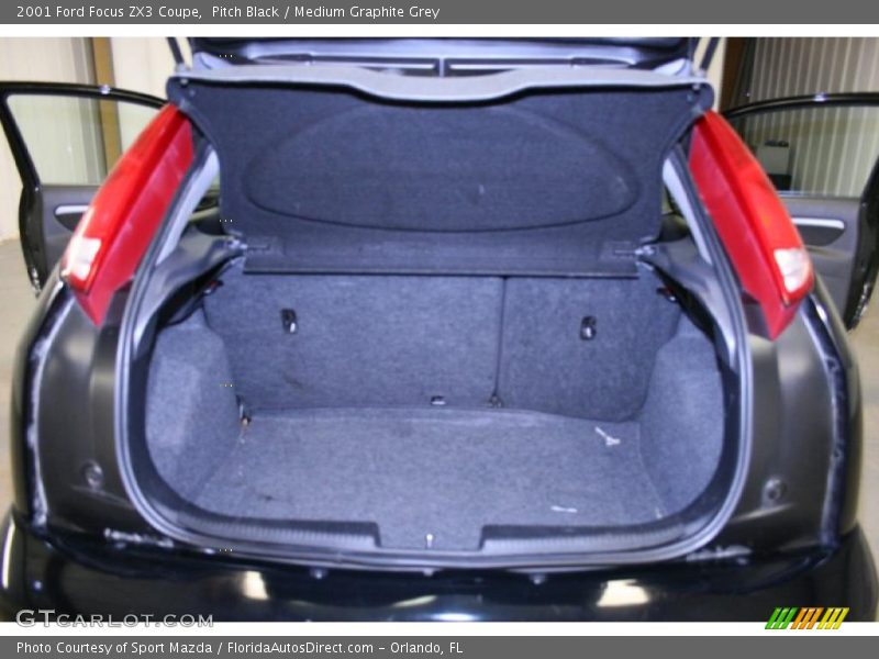 Pitch Black / Medium Graphite Grey 2001 Ford Focus ZX3 Coupe