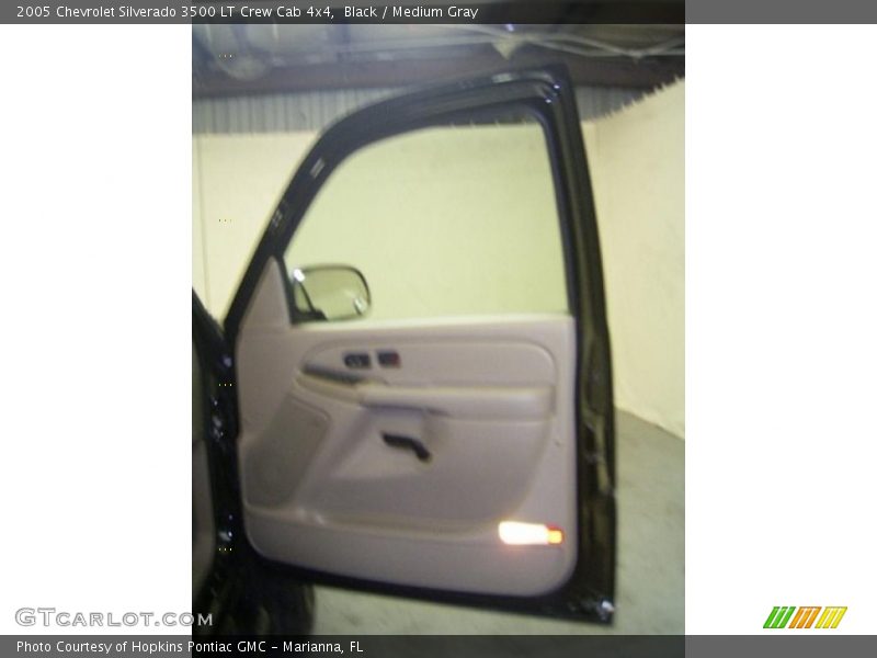 Black / Medium Gray 2005 Chevrolet Silverado 3500 LT Crew Cab 4x4