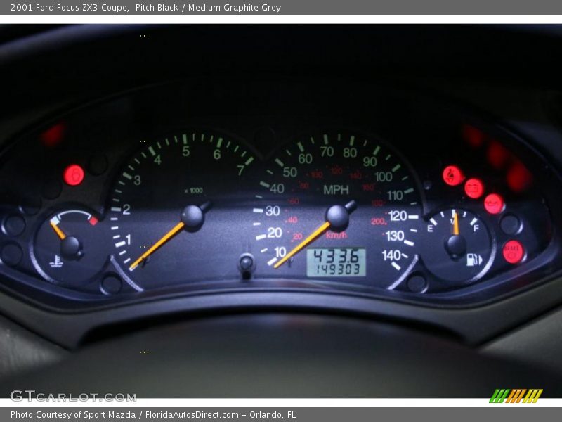 Pitch Black / Medium Graphite Grey 2001 Ford Focus ZX3 Coupe