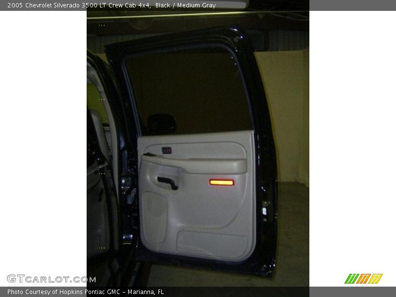 Black / Medium Gray 2005 Chevrolet Silverado 3500 LT Crew Cab 4x4