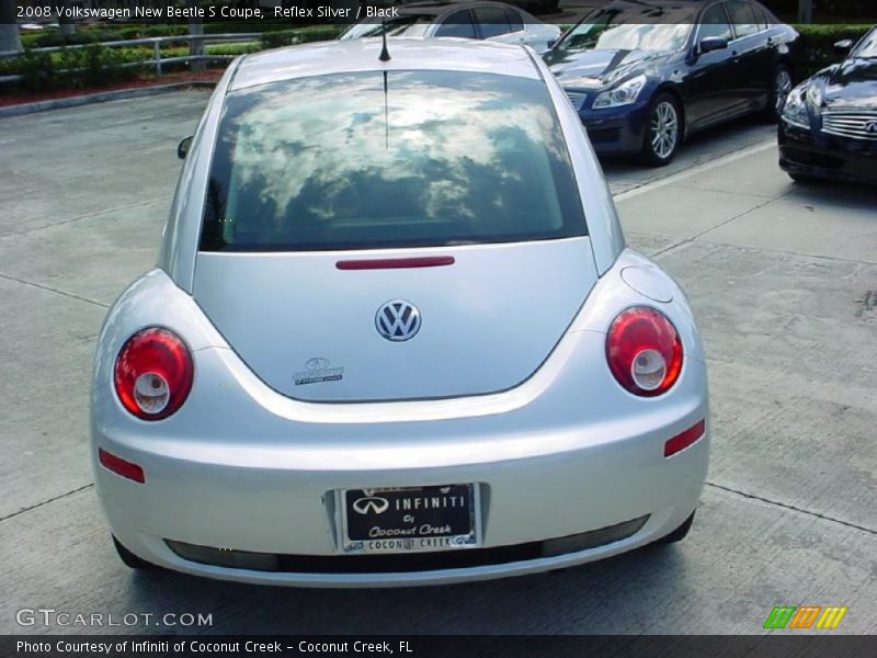 Reflex Silver / Black 2008 Volkswagen New Beetle S Coupe