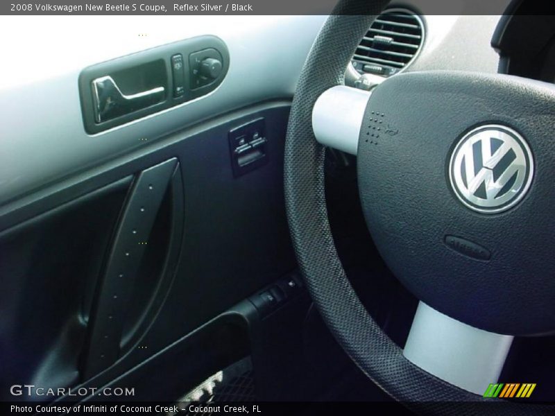 Reflex Silver / Black 2008 Volkswagen New Beetle S Coupe