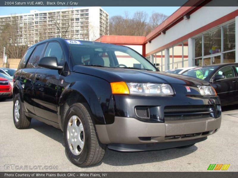 Black Onyx / Gray 2004 Saturn VUE AWD