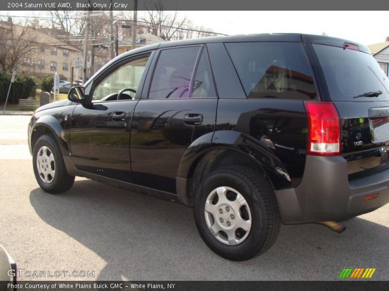 Black Onyx / Gray 2004 Saturn VUE AWD