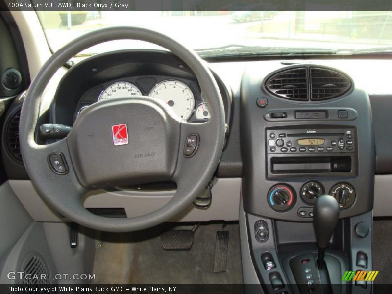 Black Onyx / Gray 2004 Saturn VUE AWD