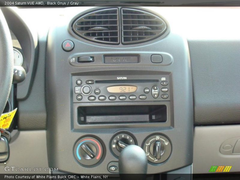 Black Onyx / Gray 2004 Saturn VUE AWD