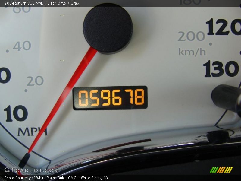 Black Onyx / Gray 2004 Saturn VUE AWD