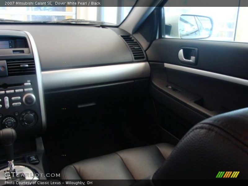Dover White Pearl / Black 2007 Mitsubishi Galant SE