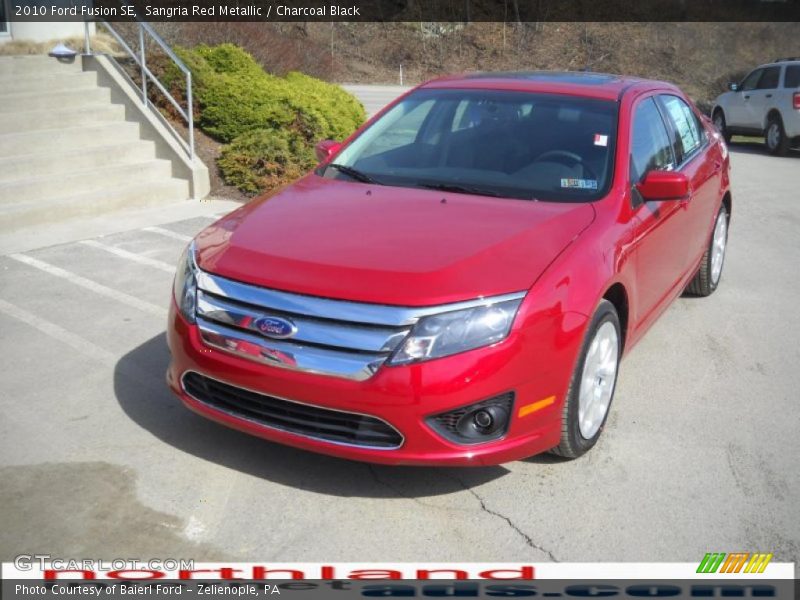 Sangria Red Metallic / Charcoal Black 2010 Ford Fusion SE
