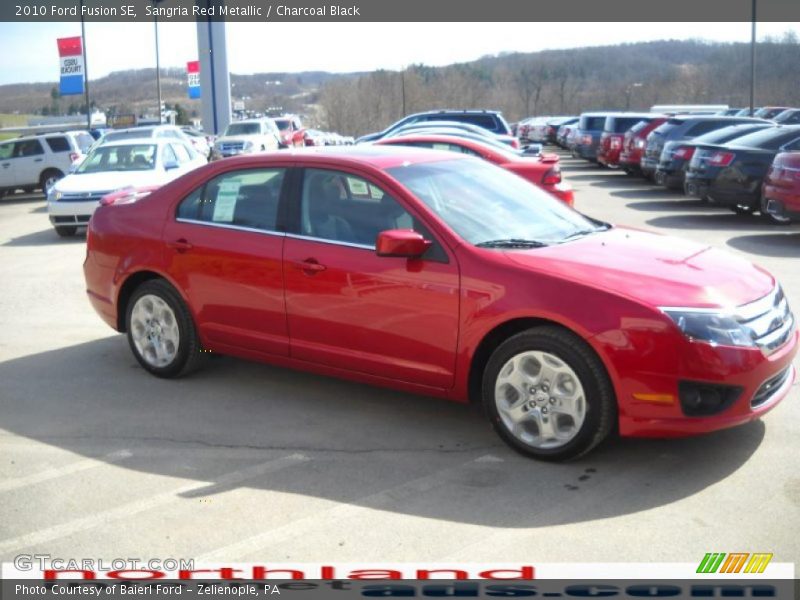 Sangria Red Metallic / Charcoal Black 2010 Ford Fusion SE