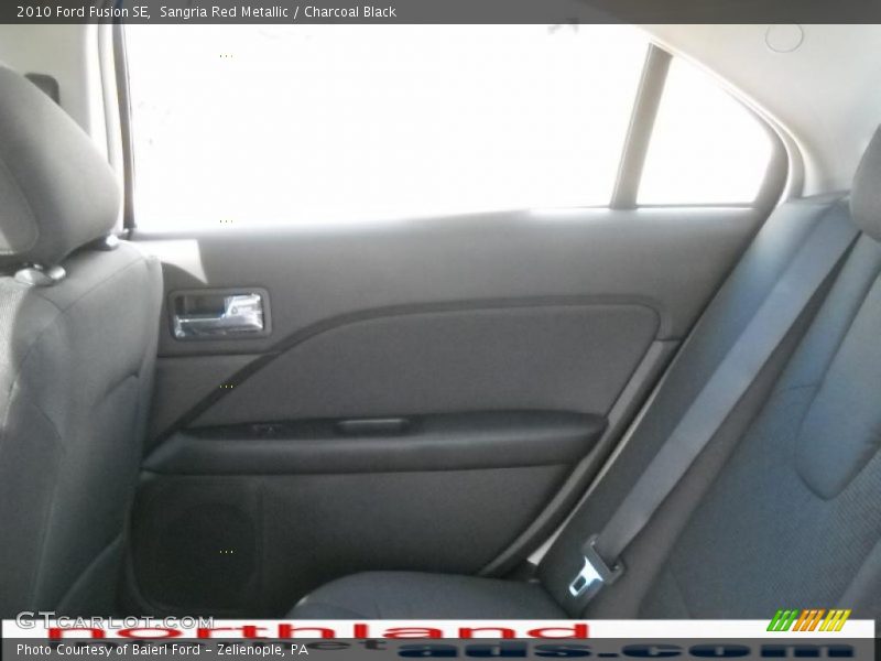 Sangria Red Metallic / Charcoal Black 2010 Ford Fusion SE