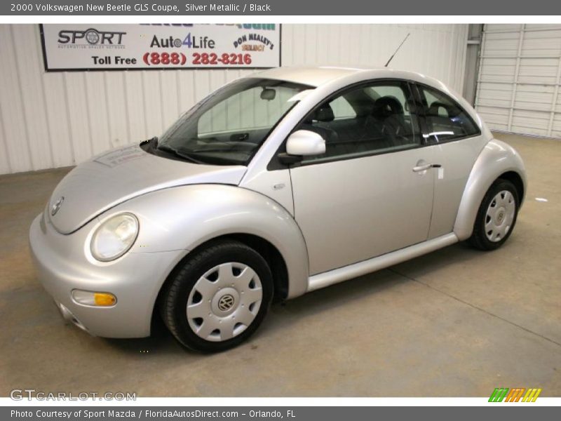 Silver Metallic / Black 2000 Volkswagen New Beetle GLS Coupe