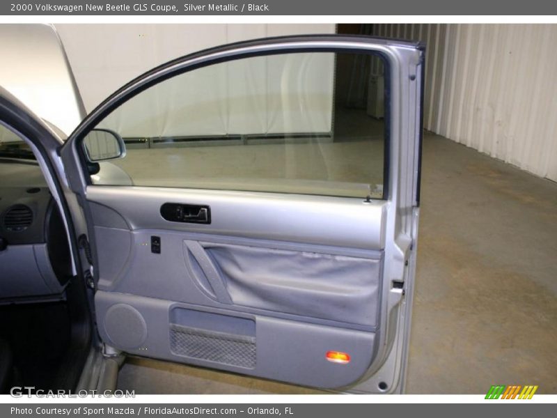 Silver Metallic / Black 2000 Volkswagen New Beetle GLS Coupe