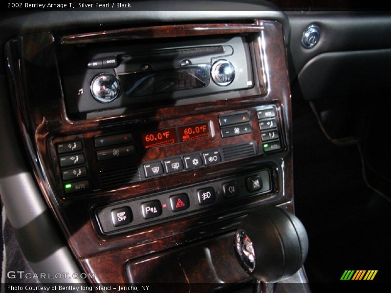 Silver Pearl / Black 2002 Bentley Arnage T