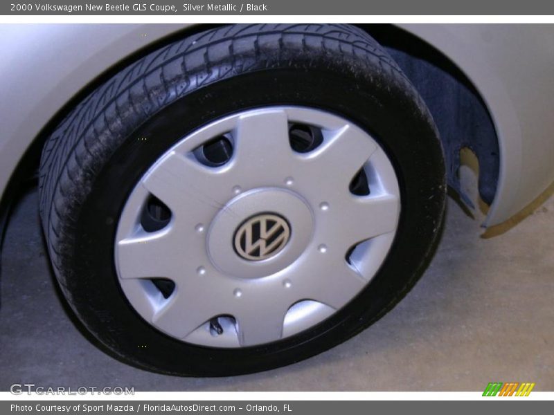 Silver Metallic / Black 2000 Volkswagen New Beetle GLS Coupe
