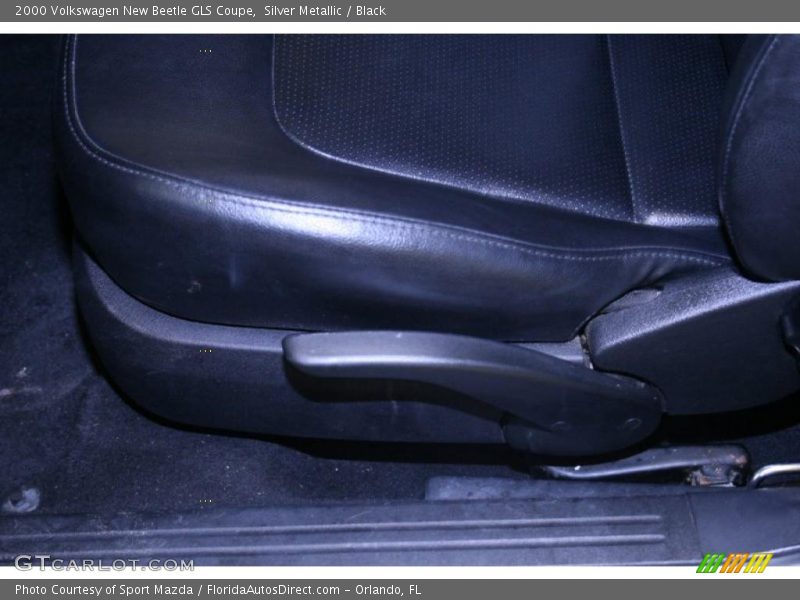 Silver Metallic / Black 2000 Volkswagen New Beetle GLS Coupe